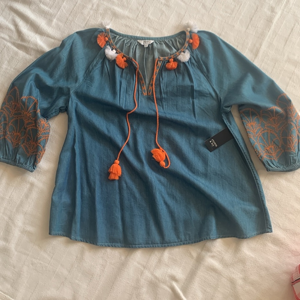 Lot of 4 NWT Cute Crown & Ivy Tops - Picture 2 of 16